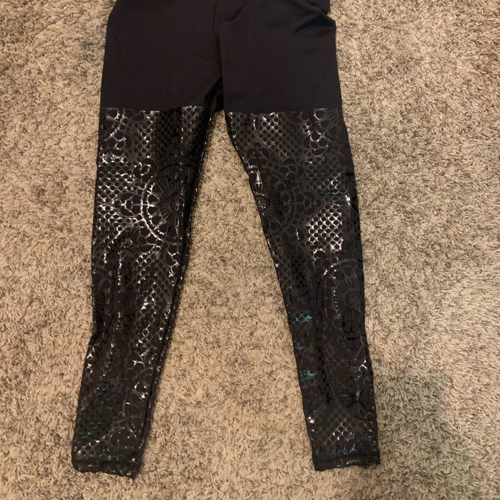 GRRRL Black Mandala Leggings